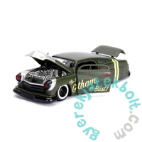 DC Comics - Bombshells fém autómodell - Harley Quinn figurával - 21 cm