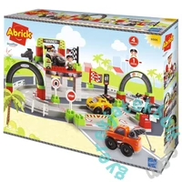 Abrick Grand Prix versenypálya 4 kisautóval