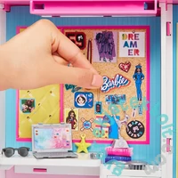 Barbie álom öltöző szoba babával