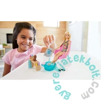 Barbie feltöltődés - Körömstúdió játékszett babával (GHN07)