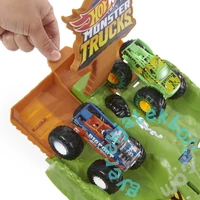 Hot Wheels Monster Trucks - Hegyi szlalom versenypályaszett (HGV12)