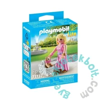 Playmobil 71737 My Life Rózsaszínruhás-nő csivavával játékszett