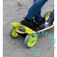 Smoby négykerekű fa roller (7600750700)