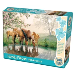 Cobble Hill 350 db-os Family puzzle - Horse Family (47025)
