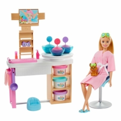 Barbie feltöltődés - Szépségszalon játékszett babával (GJR84)