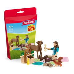 Schleich 42746 Piknik játékszett Lisával - Horse Club