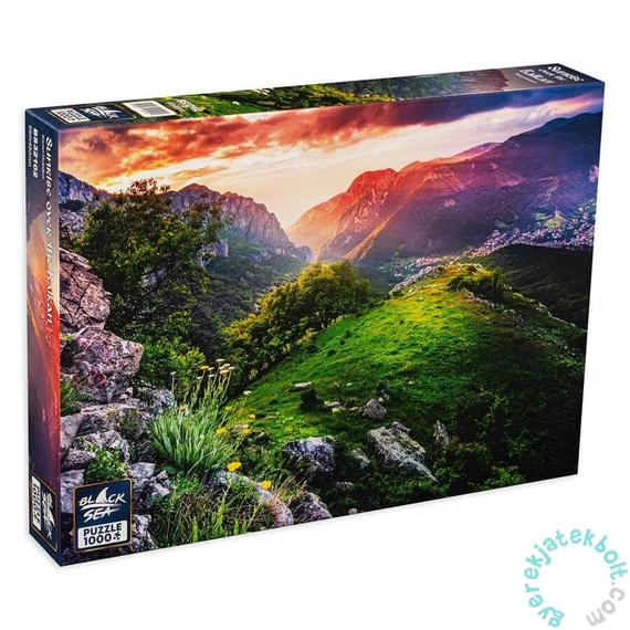 Black Sea 1000 db-os puzzle - Sunrise over the mountain (BS82409)