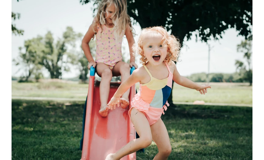 Gyerek csúszda árak 2022-ben - tavasszal indulhat a kinti móka!