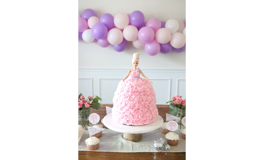 Barbie baba-történet: milyen játékokkal játszottak régen és ma?